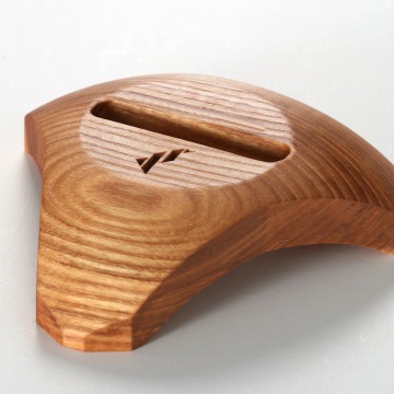 Wooden stand for Smartphone "Crystal"